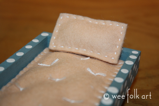 miniature mattress and pillow 13 545wm