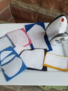 4-christmas-express-iron-to-felt