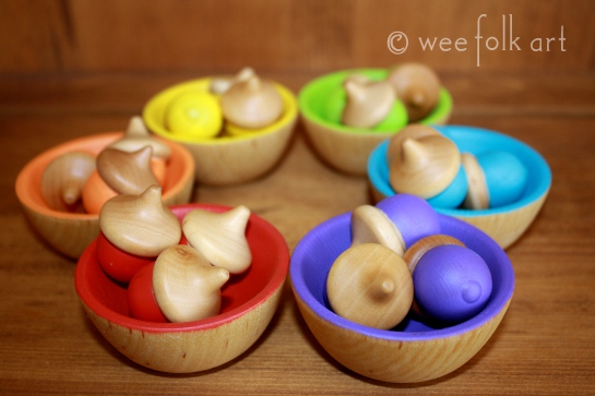 painted wooden acorns craft