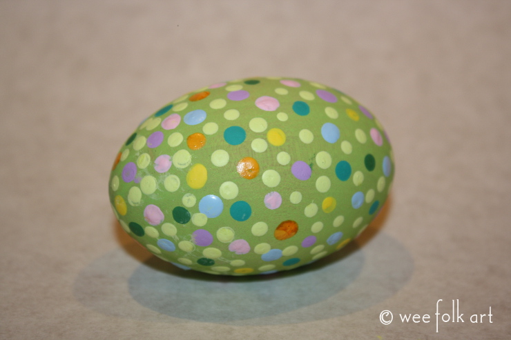 Dot Painting on Wooden Eggs Tutorial - Wee Folk Art