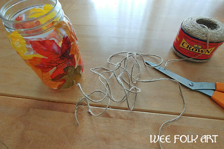 ModPodge Jar leaf craft